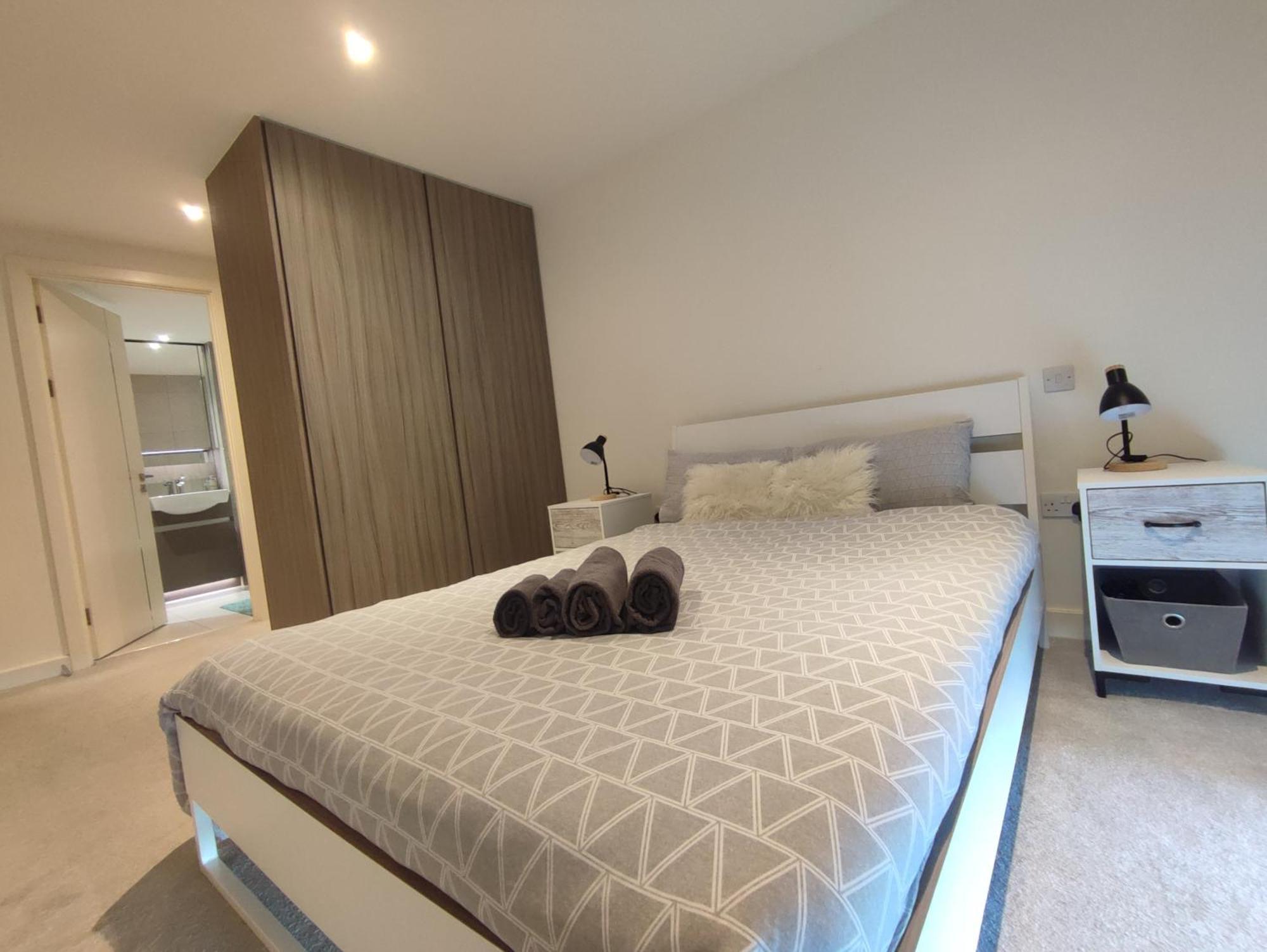 Luxury Riverside Apt With Easy Access To Central London, O2, Excel Centre And Parking 外观 照片