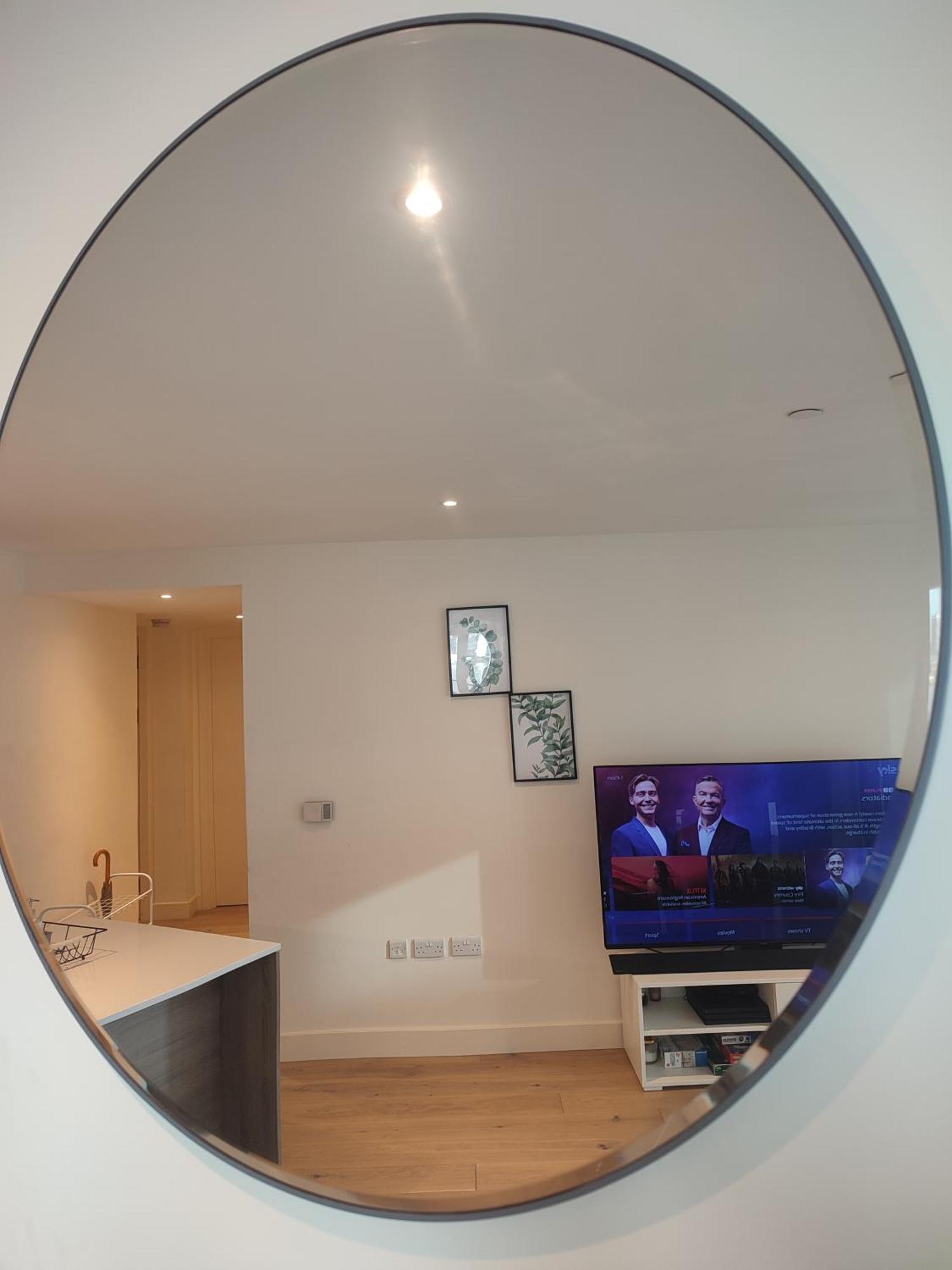 Luxury Riverside Apt With Easy Access To Central London, O2, Excel Centre And Parking 外观 照片
